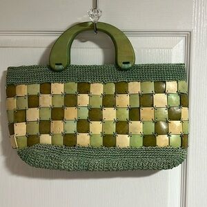 Vintage Green Basket Weave Style Bag with wooden handles & crochet top and base